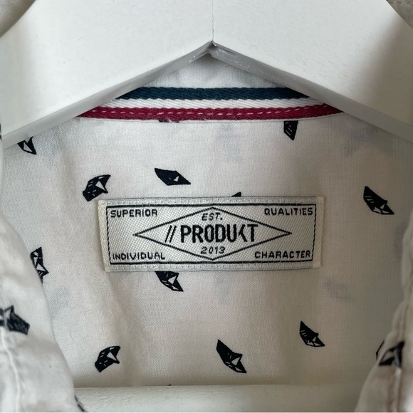 Produkt Papership Button Up Shirt Size Medium - Picture 3 of 7